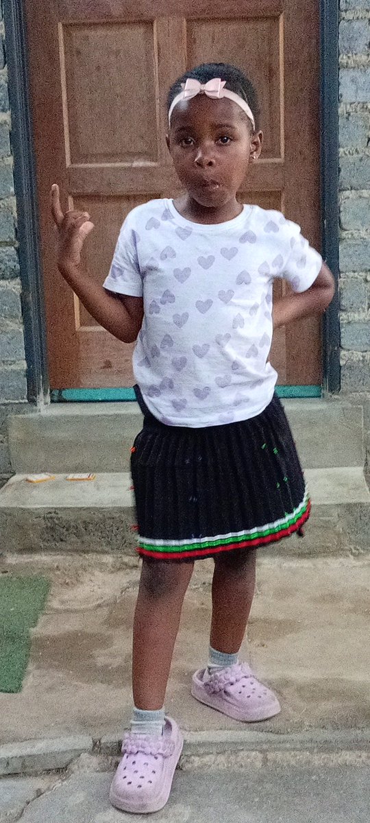 Justicemarande2's tweet photo. Daughter Aṋeaho ❤️❤️❤️❤️ https://t.co/aVBjh3cU5s