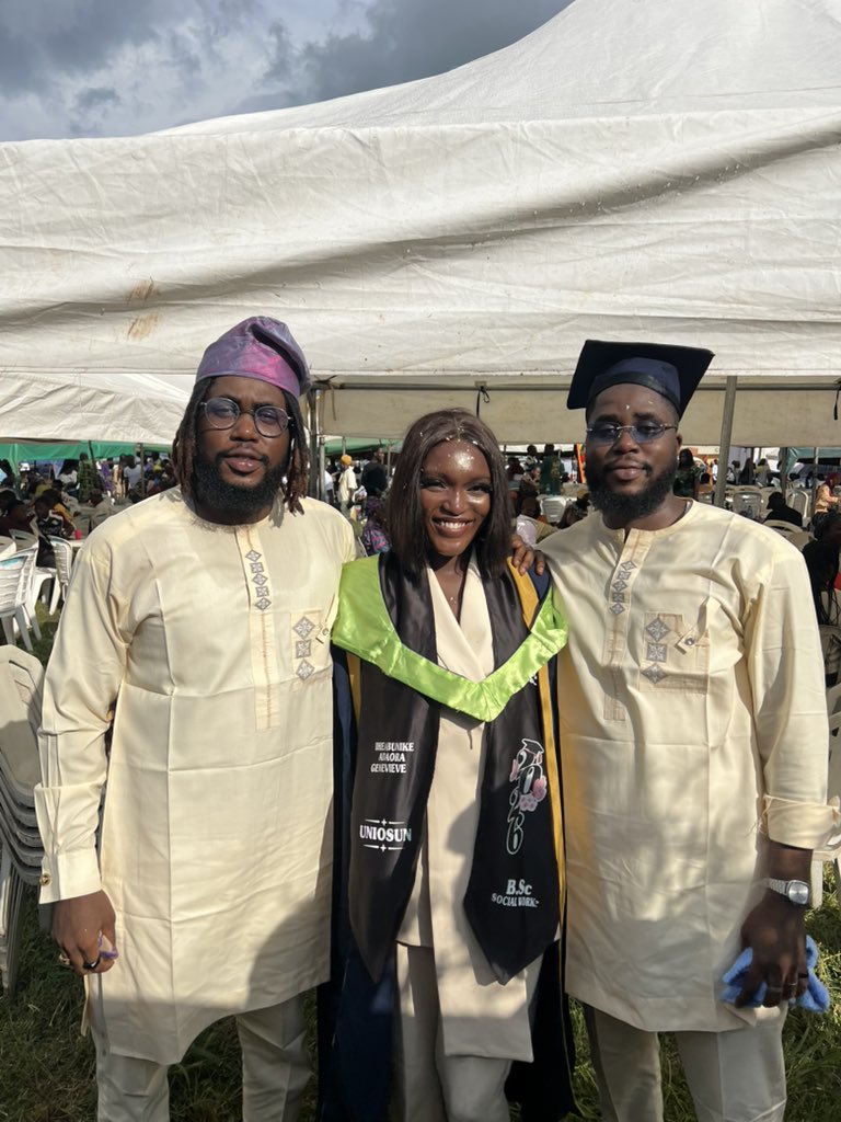 iamjeremiah_jl's tweet photo. March 2022, we lost our Dad. After burying him in July, Ada gained admission and resumed in December. It was tough, but we stepped up and kept going. Four years later, she’s a graduate! I feel like a proud father. God carried us through. Congratulations, Ada! You made us proud! https://t.co/175vKjmKzI