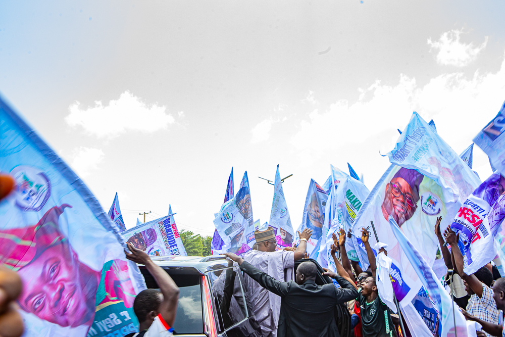 seyimakinde's tweet photo. I also said that the forthcoming election is between Nigerians and the APC, and that this calls for a united effort to change the status quo so that we can have a Nigeria that works for everyone, not just a select few. https://t.co/nvM8IKrR97