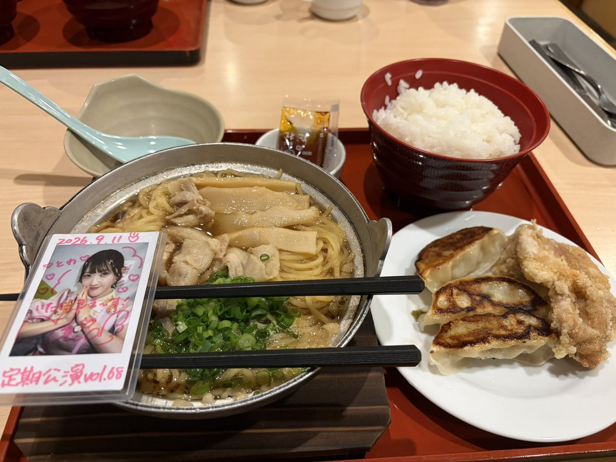 RS_rei's tweet photo. ジョイフルに来た
この時間にラーメン（2時頃）
 #いつでもまりあ https://t.co/KHb51p754F