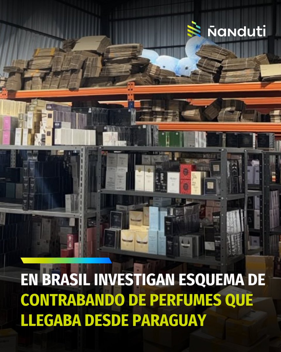 nanduti's tweet photo. En Brasil investigan esquema de contrabando de perfumes que llegaba desde Paraguay 🇧🇷

 📌Una organización investigada por ingresar ilegalmente perfumes desde Paraguay hacia Brasil habría movido más de 300 millones de reales, equivalente a 350 mil millones de guaraníes y ahora es investigada por evasión de divisas y lavado de dinero.

 👉🏻La Operación Perfume de Mujer ejecutó 16 allanamientos, una orden de captura y el bloqueo de hasta R$ 100 millones en bienes y cuentas en Mato Grosso do Sul, São Paulo y Pernambuco.

 🔎Según la investigación, los productos ingresaban de forma irregular por la frontera de Ponta Porã, eran almacenados en depósitos clandestinos y luego distribuidos a distintos estados brasileños.

 ▪️Las autoridades también sostienen que el grupo utilizaba facturas con datos falsos, empresas de fachada, intermediarios y criptomonedas para ocultar el origen del dinero.

#Ñanduti