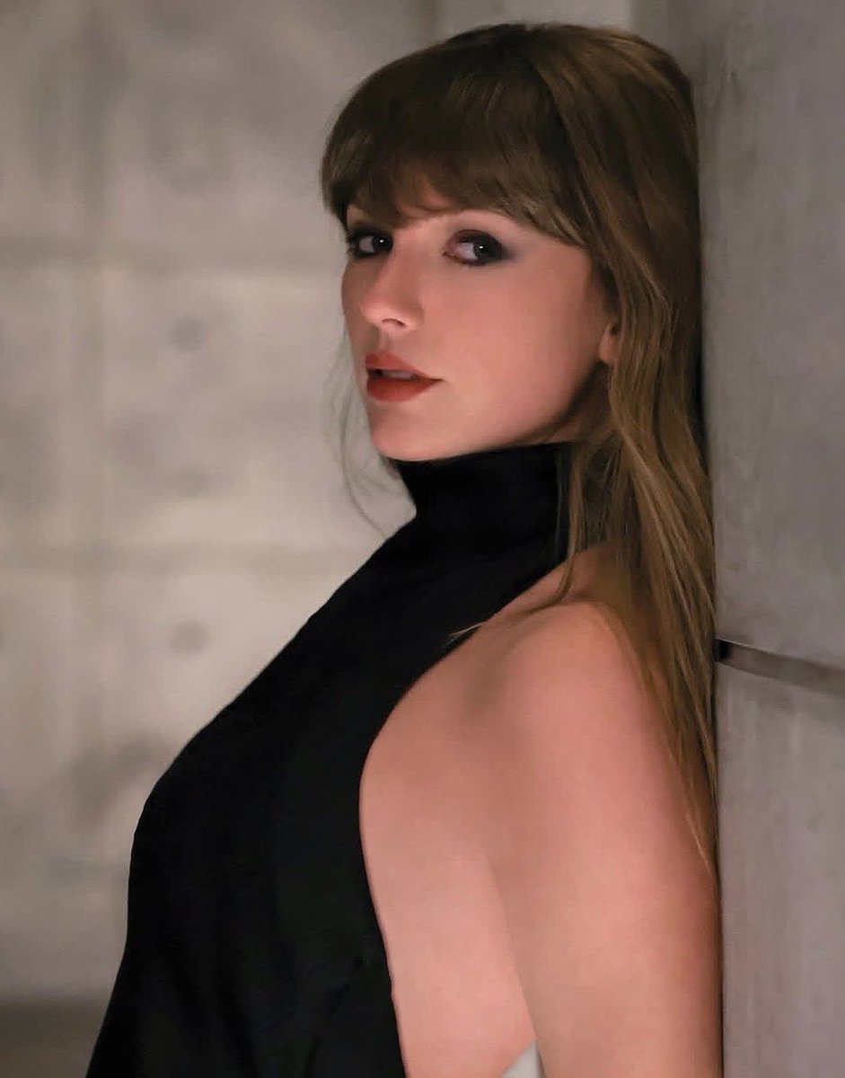 livcentra's tweet photo. 🚨 SEPTEMBER 25th 2025 🚨 

• The Start of Olivia’s Unraveled Tour 
• Taylor Swift’s New single - Patient Zero

what a day to be alive 😭😭😭 https://t.co/Hhr1qOylV8