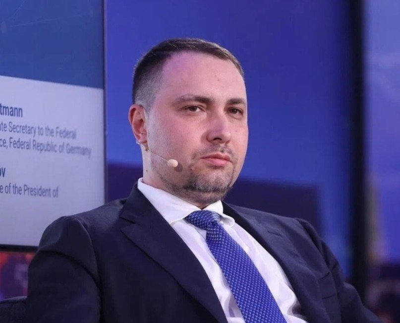 AndySch64494719's tweet photo. Kyrylo Budanov 🇺🇦:

„Russland wird gezwungen sein, seine Truppen vom Territorium der Ukraine abzuziehen, unter ukrainischem militärischem Druck, unter Druck durch interne russische politische Prozesse und unter Druck durch internationale Diplomatie https://t.co/ihHqrwM56z