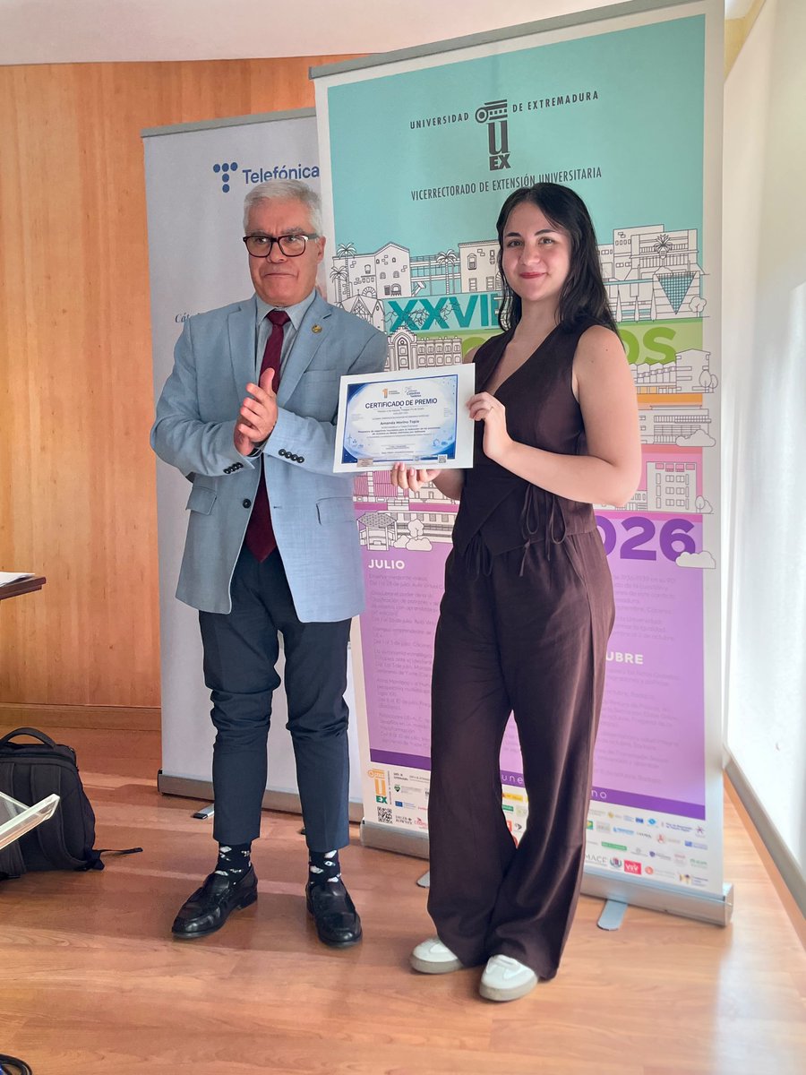 EPCC_Unex's tweet photo. 🔹 La Cátedra Telefónica ha celebrado en la Escuela Politécnica una jornada sobre el papel de la IA en la transformación digital, dentro de los Cursos de Verano-Otoño de la @infouex.

Experiencias, casos de éxito y entrega de premios a los mejores TFG. https://t.co/EvKbAE8ZcC