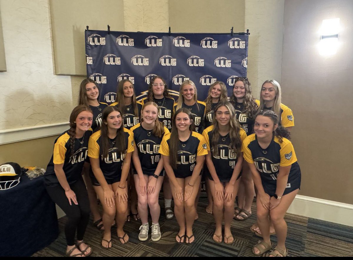 Milenah_Camacho's tweet photo. Had an amazing time at LLG summit this year!!⚡️Got to play great competition and win the DAWG award!🥎💪 #ILEAPforsuccess @Org_LLG @LLG_VA https://t.co/GCq42eM5ZK
