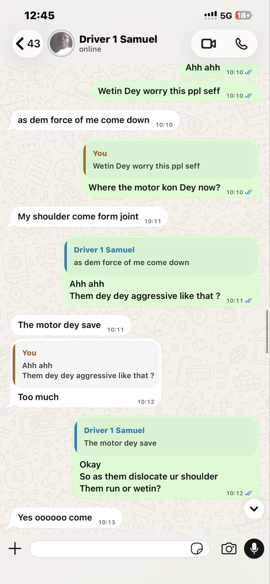 Psycho_gram1's tweet photo. This is what @followlastma  Lastma officers did to my driver last Saturday while trying to take his vehicle by force
They did not explain why they wanted to take his vehicle
According to him, he didn’t do anything to warrant seizing his vehicle which is why he struggled with them https://t.co/aFXISY59eu