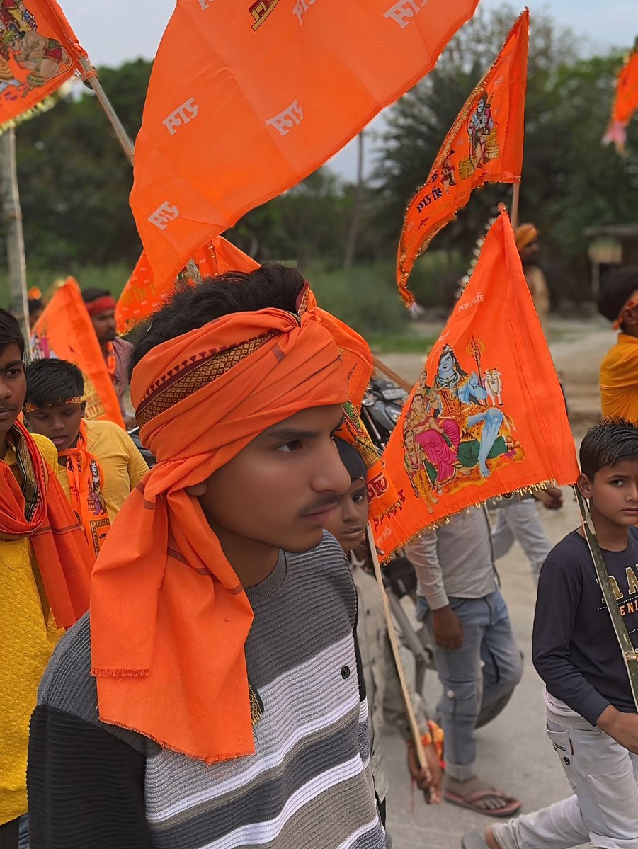 AlexCabrer2zkx's tweet photo. Hail Lord Rama https://t.co/cFXBrYqNle