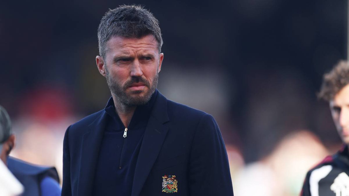 CediFootball247's tweet photo. 🚨 Manchester United are targeting a January transfer to strengthen a struggling start to the 2026/27 season, with focus on left-back and central midfield to address gaps exposed after a poor run of form. Erik ten Hag’s approach continues to mix established players with new signings; Kobbie Mainoo and Youri Tielemans have paired in midfield recently, while a new signing, Carlos Baleba, is expected to start after the break. On the left flank, Luke Shaw’s form has drawn scrutiny, and options like Leny Yoro and Noussair Mazraoui have not convinced as week-in, week-out starters.

United have reportedly shown interest in Crystal Palace left-back Tyrick Mitchell as a potential cheaper alternative to other targets, with rivals Liverpool also monitoring the situation to fix their own defensive issues. Mitchell, 27, played a pivotal role for Palace in recent campaigns, including FA Cup and Conference League success, and his contract renewal remains a factor as Palace seek to retain him. This transfer pursuit comes amid ongoing speculation about other targets, including Lewis Hall, whose comments emphasize his commitment to Manchester United and the club’s ambitious plans under the current manager.

Key takeaways:
- Manchester United prioritizes January reinforcements in left-back and central midfield amid a rocky start to the season.
- Tyrick Mitchell is a leading target, with Liverpool also eyeing the defender as a cost-effective option.
- Midfield options include Kobbie Mainoo, Youri Tielemans, and the incoming Baleba, signaling a blended approach of existing squad depth and fresh talent.
- Lewis Hall has publicly addressed transfer rumors, reiterating his commitment to United and the club’s long-term plans.