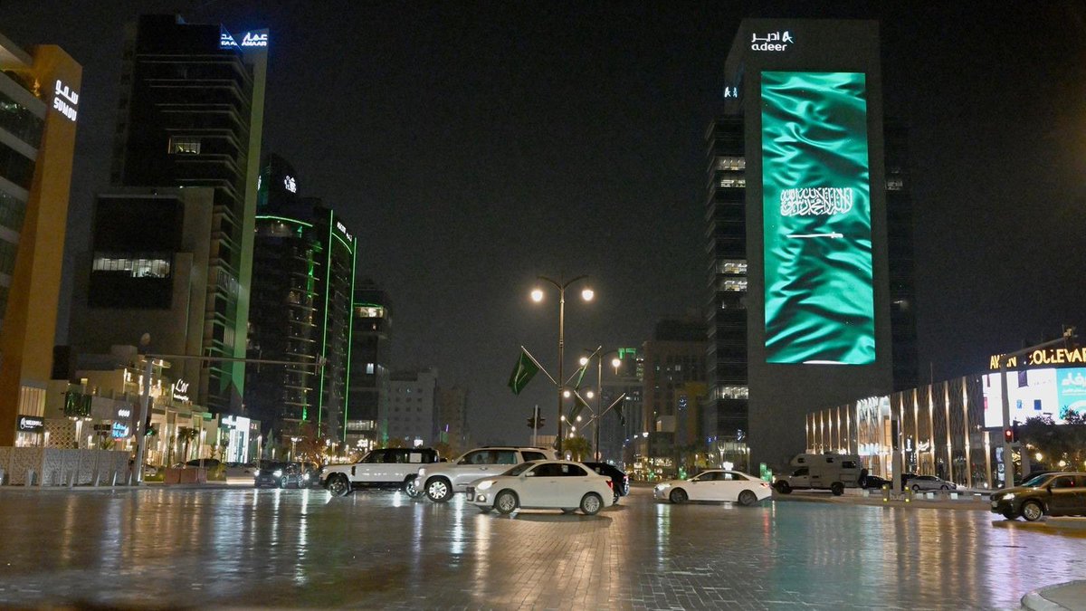 AlRiyadh's tweet photo. 📸 خبر مصور | 

احتفاءً بـ #اليوم_الوطني_السعودي...
الأخضر يكسو المملكة 🟢

https://t.co/5rZfPBdfnI

#اليوم_الوطني_السعودي_96 🇸🇦
#عزنا_بطبعنا https://t.co/VwvbjbJzlF