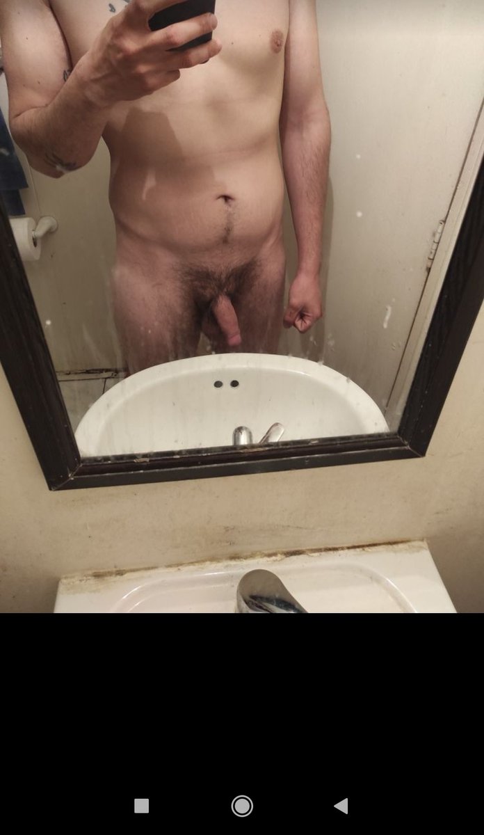 JeromeK90578's tweet photo. Alguien para después de la ducha ? 

#bisex #temuco #cuerponormal https://t.co/cpMM78KFky
