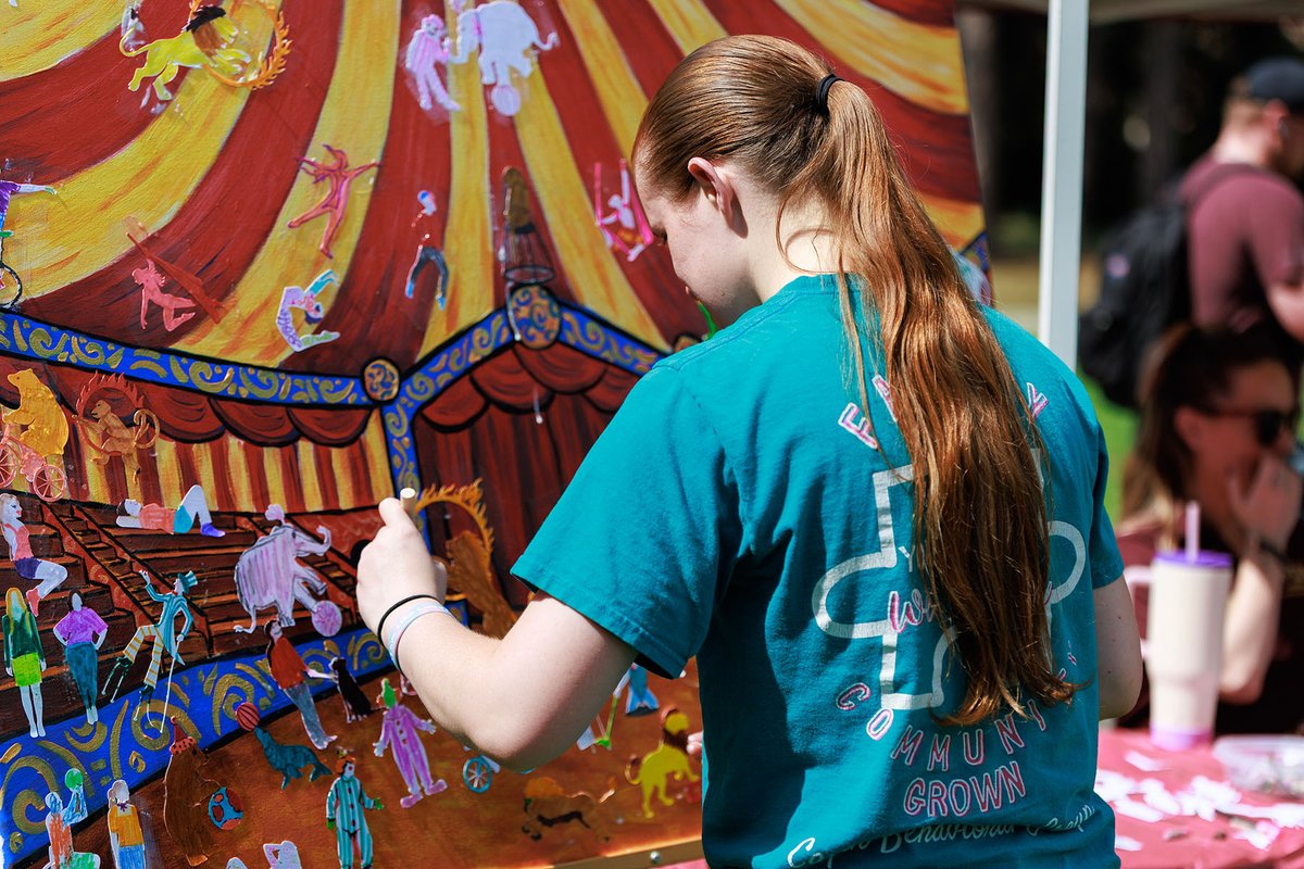 FSUDSA's tweet photo. Supporting student well-being is a community effort. See how Noles C.A.R.E. Day equipped the FSU community with resources, training and meaningful conversations around mental health and suicide prevention.

Read the story: https://t.co/D61xLrQE7B https://t.co/W0SAvikSn2