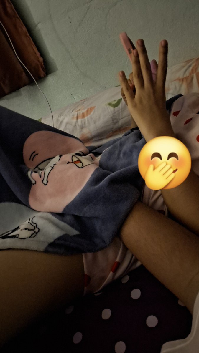 Tonhon131's tweet photo. แม่ไม่อยู่หนูเรียกหาพี่เลยนะ https://t.co/cTwto2GkO8