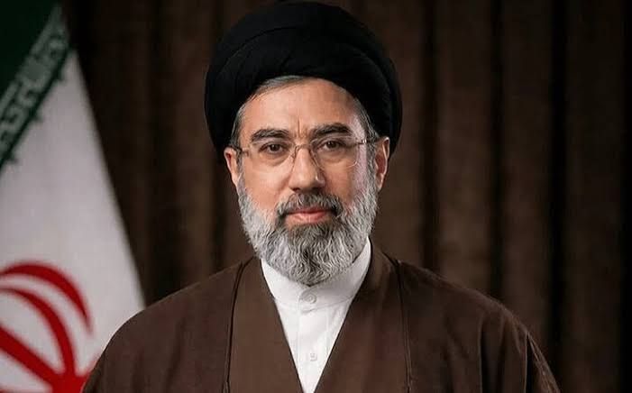 ma_jaberi's tweet photo. برا سلامتی #امام_خامنه‌ای یه صلوات بفرستیم. https://t.co/VQ1l3mNU3D
