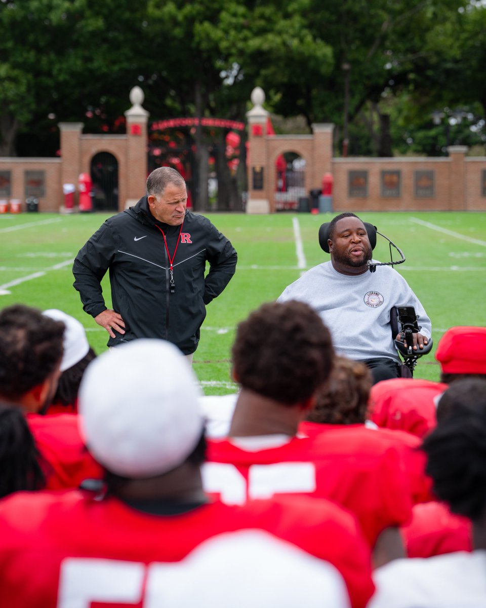 RFootball's tweet photo. Great having @EricLeGrand52 speak to the team today! 

Join Eric and his 16th annual @AWalkToBelieve at 4:15 PM this Friday before the Howard game! 

🔗 https://t.co/CI3AizaXMW https://t.co/V0nXwGW0cv