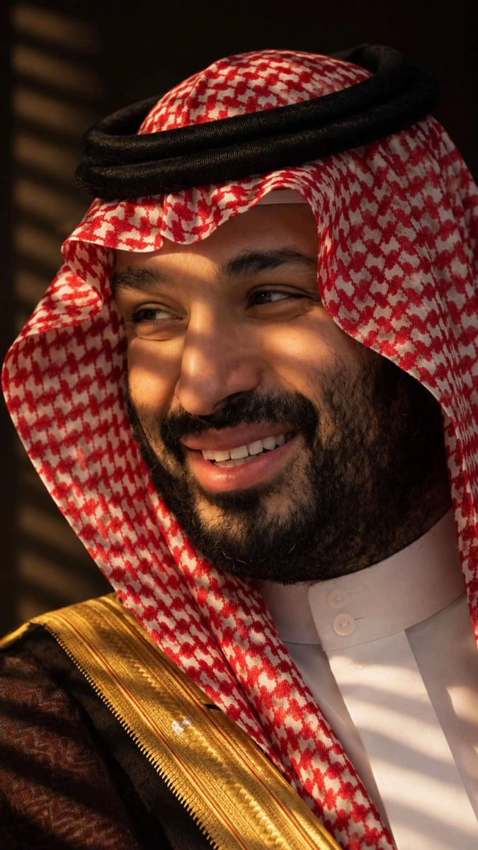 iFalcon10's tweet photo. للفخامه والهيبه عنوان وعنوانها هالقائد💚 https://t.co/JzCg7WDH6l