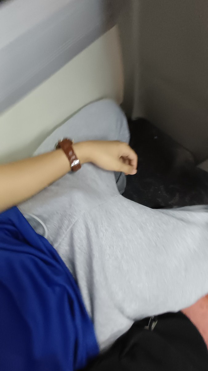 xavieroticax's tweet photo. hard on otw back home from work https://t.co/J84w0UAflv