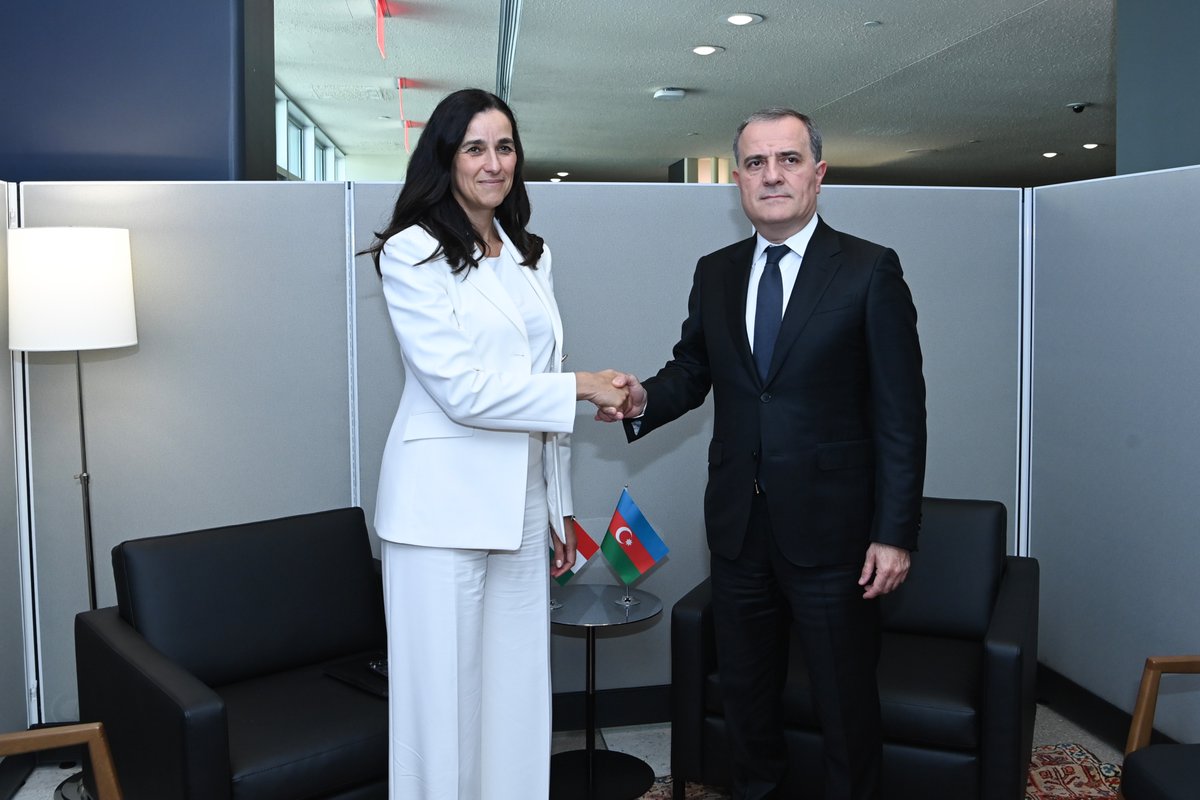 Bayramov_Jeyhun's tweet photo. Met with the Minister of Foreign Affairs and Deputy Prime Minister of Hungary @_OrbanAnita on the margins of the 81st @UN General Assembly in New York.

We discussed current agenda in Azerbaijan-Hungary bilateral and multilateral relations.

We also exchanged views on regional and international developments.