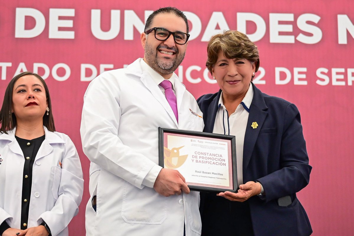 delfinagomeza's tweet photo. Esta mañana hicimos entrega de 310 promociones y basificaciones a personal médico, paramédico y administrativo del ISSEMYM, como un acto de justicia y en reconocimiento a la labor que realizan cuidando de la salud de personas servidoras públicas.
Darles certeza sobre su trabajo, es brindarles tranquilidad sobre su futuro al personal que día con día atiende con profesionalismo, responsabilidad, calidez y empatía.
#ElPoderDeServir