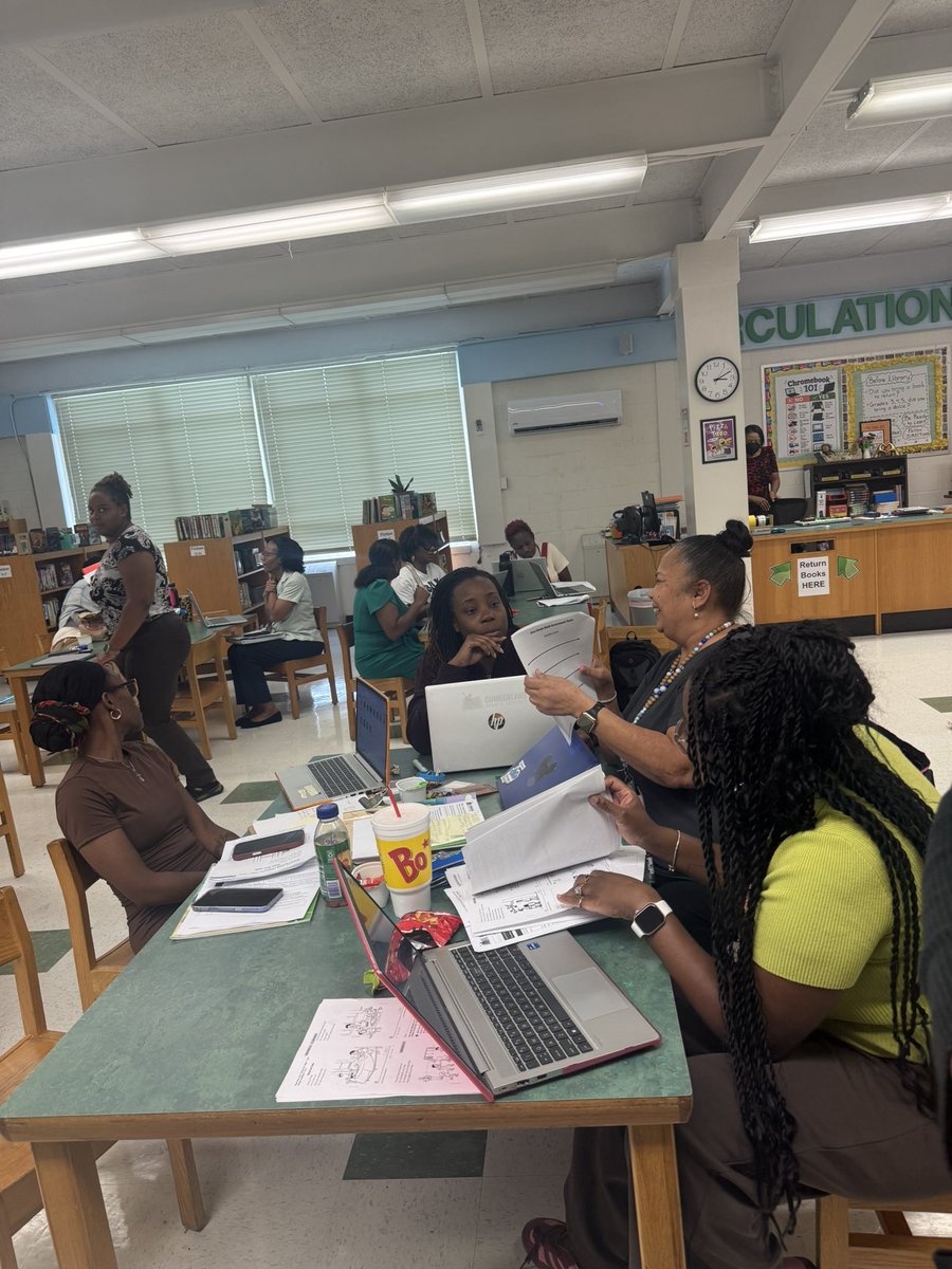 MrsThomasWHES's tweet photo. Enjoyed visiting @Walker_SpiveyEl as they worked on unit 2 internalization in extended PLCs!
#CCS #letsgrow https://t.co/puiD1Rp9w3