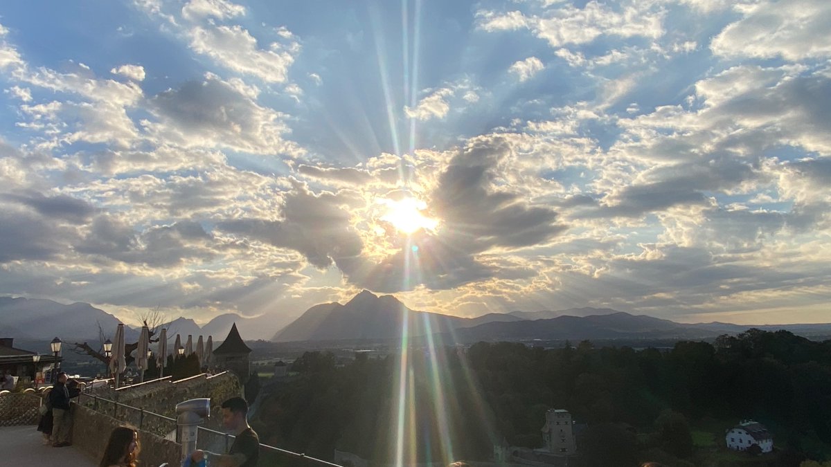 patrickrossi16's tweet photo. @archi_tradition Was there just this evening- gorgeous sunset https://t.co/bvyHqfk1Jo