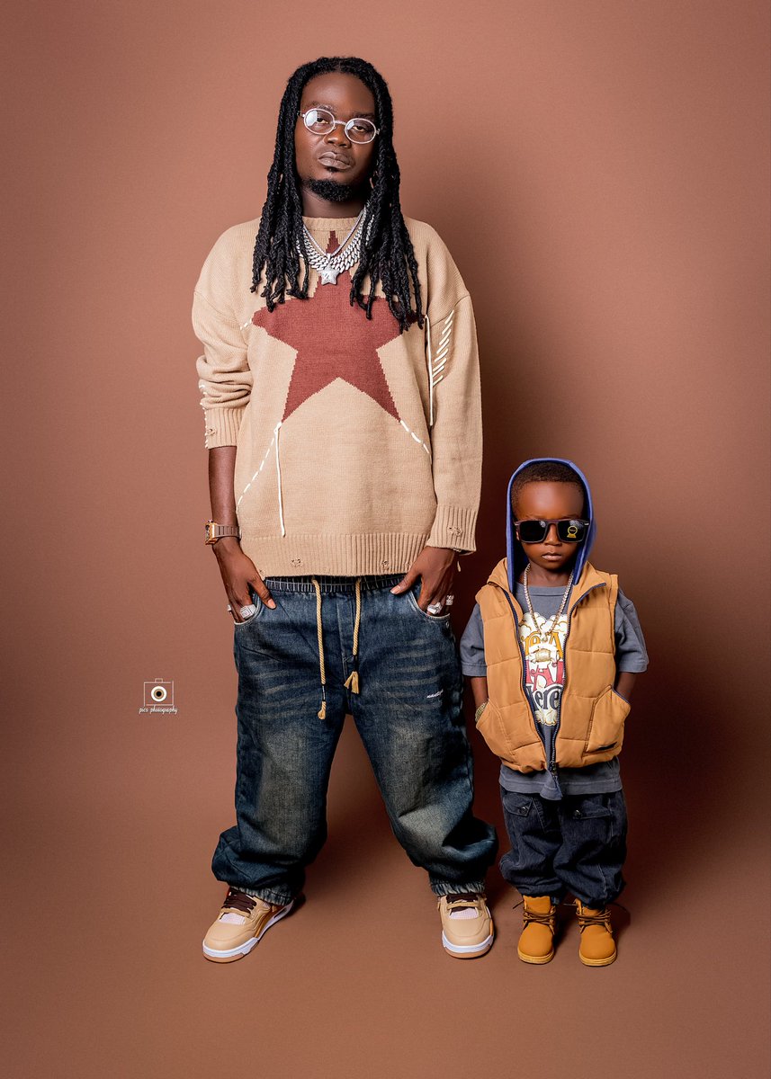 tbirdwasiu's tweet photo. Ma boy Adeeb say we for wake up 💪🤑
Out nw in all music platforms check it out and stream 🫡
TAM (Dirty Job)
https://t.co/2YvEImKE9c https://t.co/4tp9du2jv1
