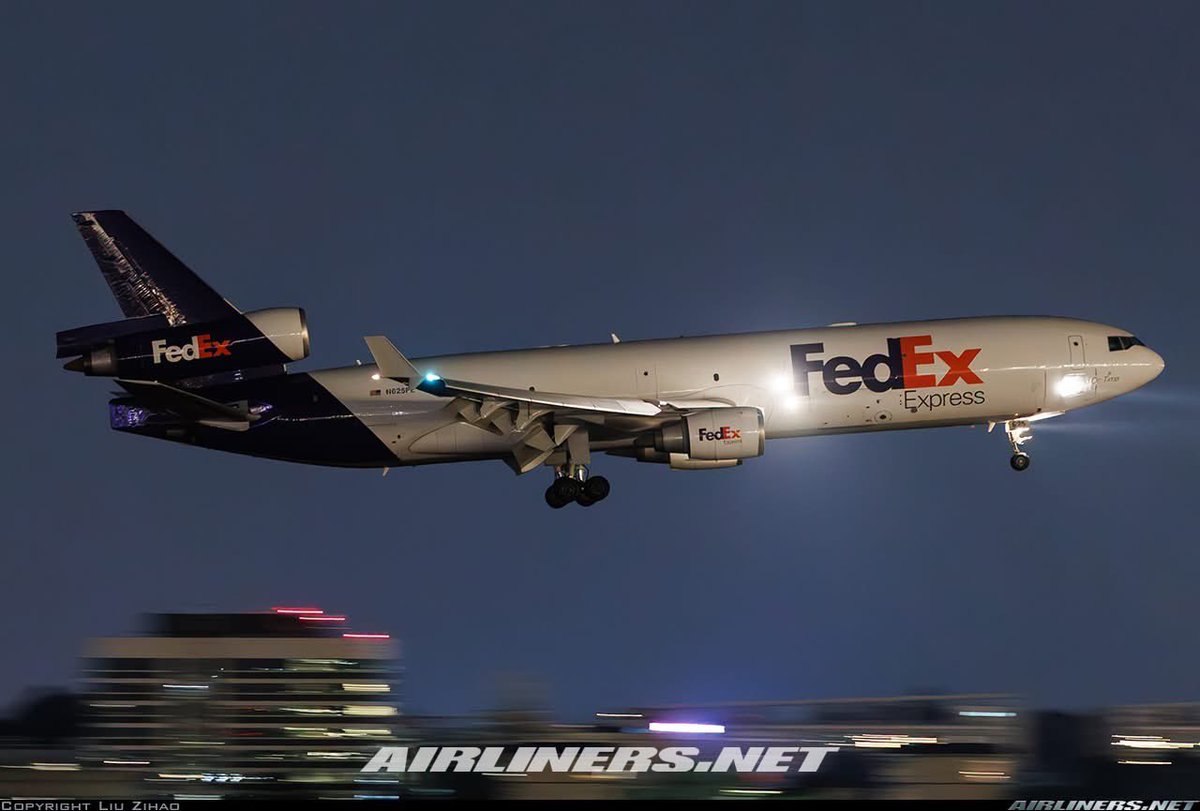 n194at's tweet photo. Federal Express
McDonnell Douglas MD-11(F) N644FE
CAN/ZGGG Guangzhou Baiyun Airport
November 2025
Photo credit Liu Zihao
#AvGeek #Aviation #Airline #AvGeeks #MD11 #CAN #Guangzhou #FedEx #FDX @FedEx 🇺🇸 https://t.co/KpiPrHjuOU