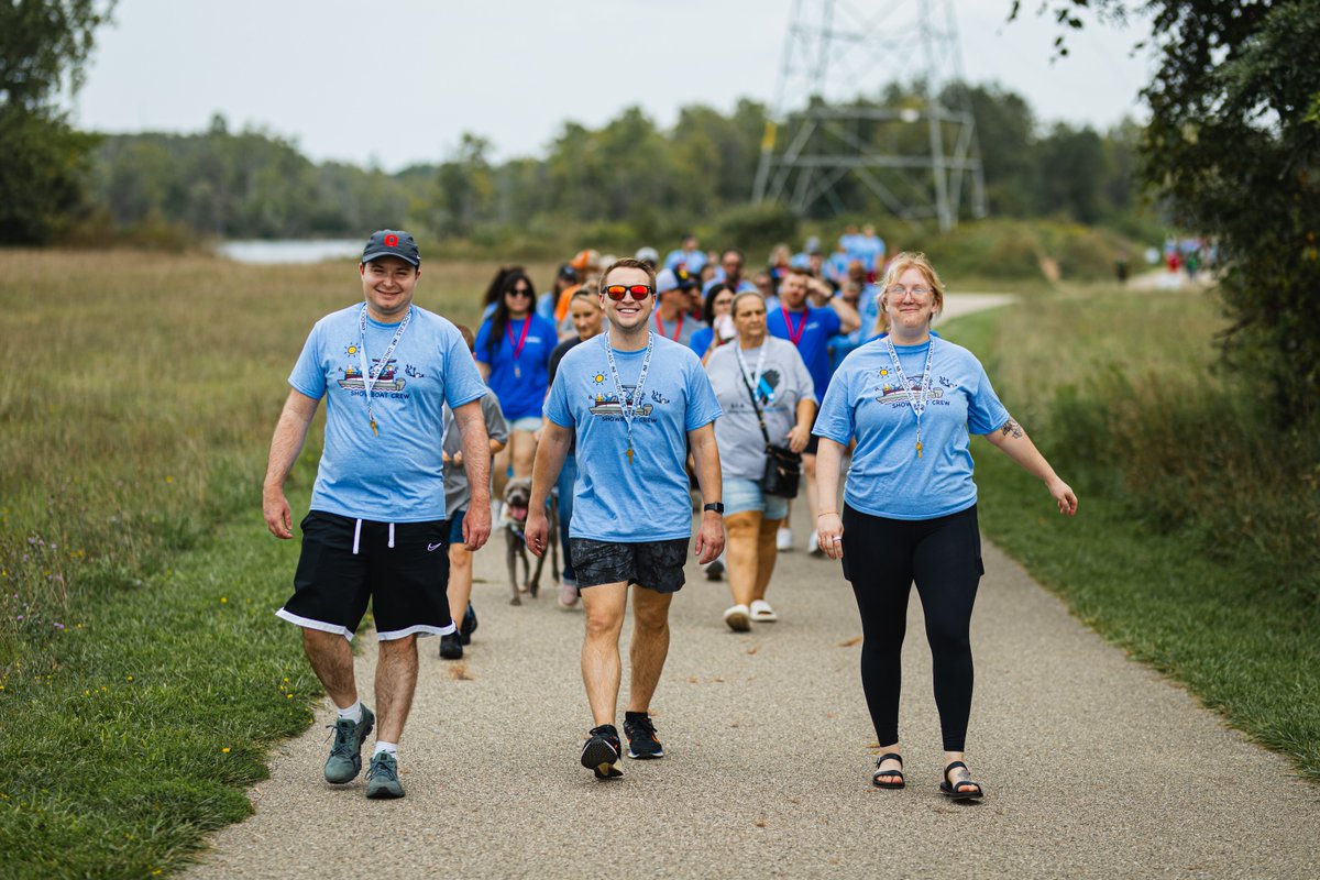 alsassociation's tweet photo. Happy #FirstDayofFall! In recognition of the changing season, what better way to take advantage of the fall weather than by getting outside and supporting ALS research and care at the Walk to Defeat ALS events? Find a walk near you by visiting https://t.co/xygeTtg7J1. https://t.co/xYfkEzUQPS