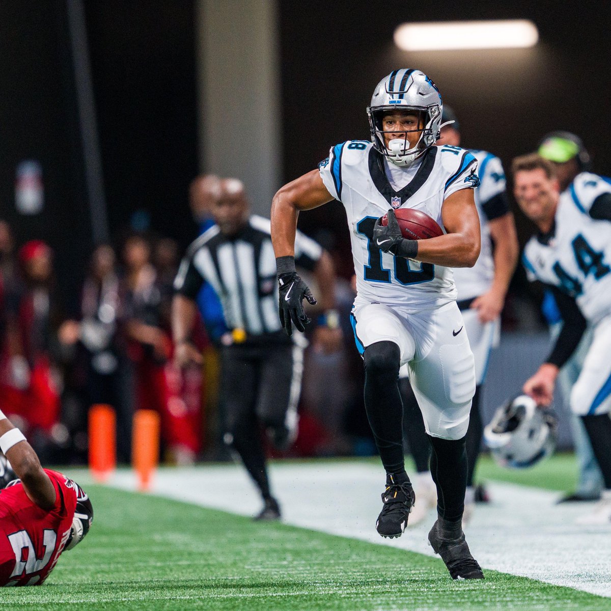 PFF's tweet photo. Highest deep (20+ yard) receiving grade this season

Jalen Coker             98.4
Ja'Marr Chase        98.1
Davante Adams     98.0
CeeDee Lamb        96.1
DeVonta Smith      96.0 https://t.co/LG3ANSGpLx