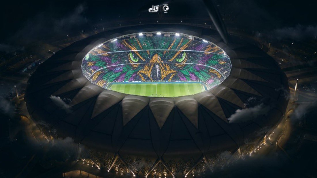 iYelo_'s tweet photo. كون الاسطوره وش جالس يسوي 😱😱💚 https://t.co/EfjByBjZXi