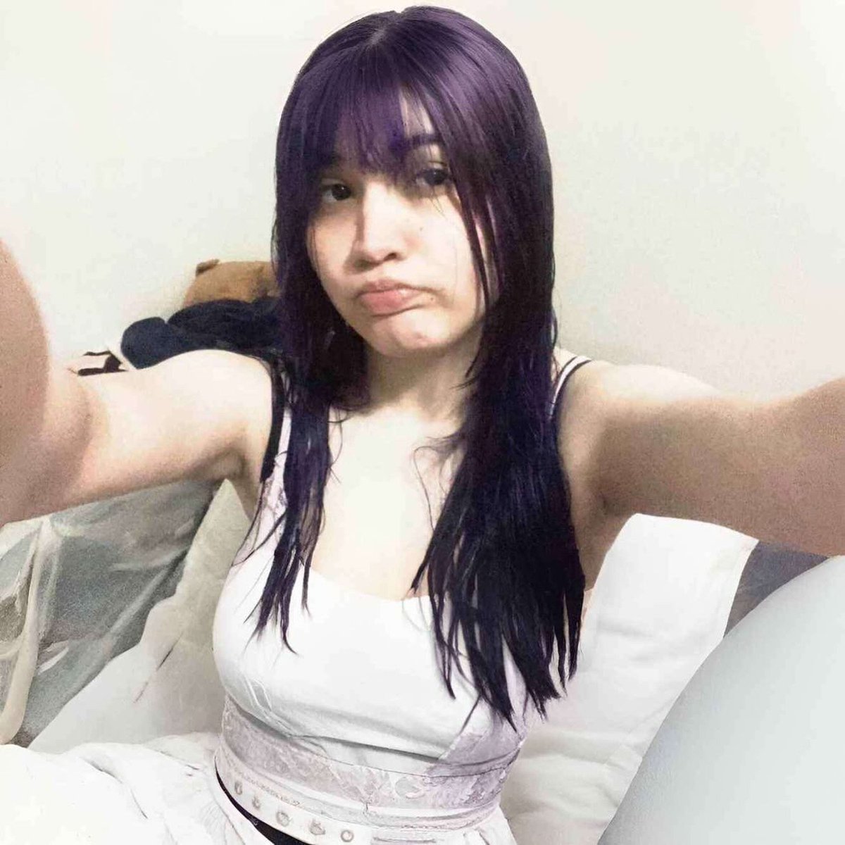 CuckExposer__'s tweet photo. @Jeff55980945 Wants me to post her hot asf slut, DM me if you want to exposed your gf too https://t.co/fVCqSKsDq7