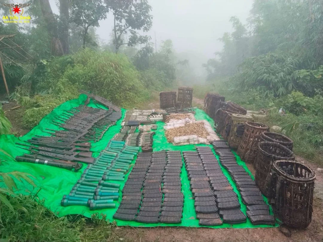 Andreaskhunoo's tweet photo. 🇲🇲 #MYANMAR Weapons, ammunition, and military equipment seized from junta columns during battles in the Rakhine-Magway border area. The clashes took place in Min Doun Township near Kan Kyoe Village and Point 948 Hill on September 20-21, 2026. https://t.co/wm1t0xQX9f