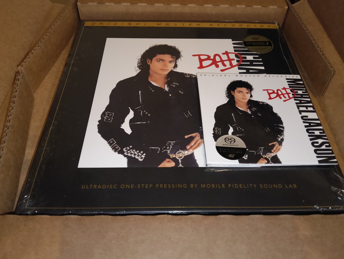 MJFellowship's tweet photo. They're so beautiful!!! ✨🚨✨ #BAD40 #WhosBAD?! https://t.co/vhcg1aXtn7