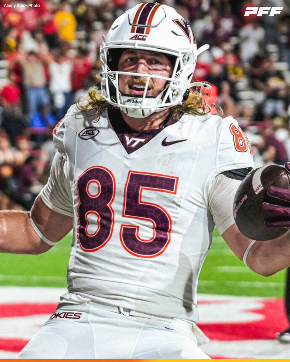 PFF_College's tweet photo. Highest Graded Tight End from Week 3:

🔴 Luke Reynolds, Virginia Tech: 92.2

@HokiesFB https://t.co/i0ybKSW3mh