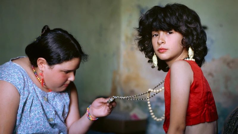 charlyr2d2's tweet photo. Ya tenemos primera ganadora de premio en el @sansebastianfes con 9,32/10 parece imposible que el premio @DAMAUTOR de la juventud se les escape a “La ilusión de un verano sin fin” de Alessandra Sanguinetti. #74SSIFF https://t.co/MZntF3kMva