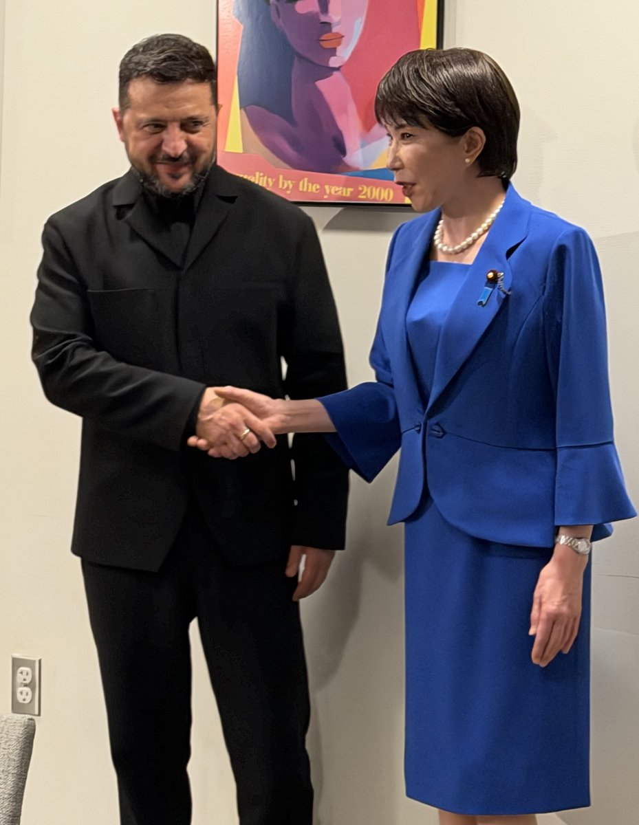PressSec_JP's tweet photo. 高市総理とウクライナのゼレンスキー大統領との首脳会談が始まりました。

「日本はウクライナと共にあります。この方針は揺るぎません。」 https://t.co/KF3wCasnw8