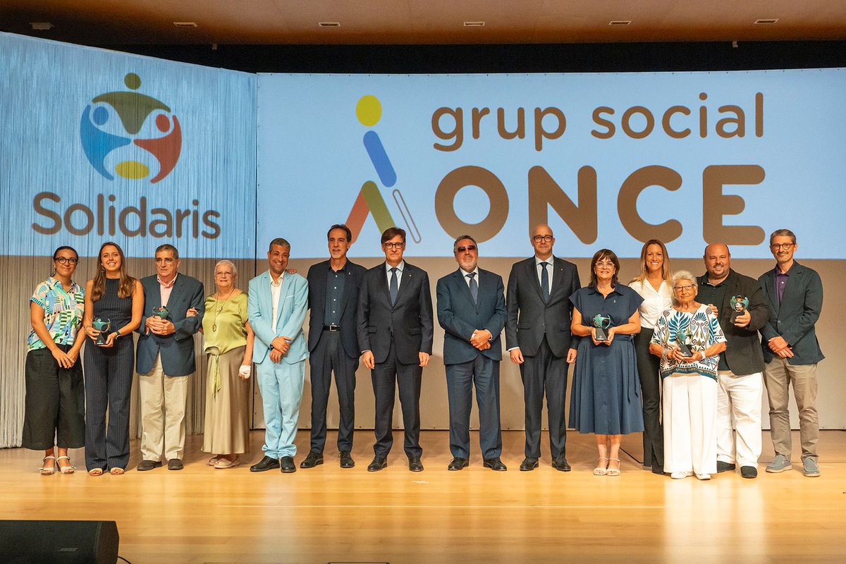 mlluisvall's tweet photo. Avui he tingut l’honor de recollir, en nom de l’Ajuntament de Terrassa, el Premi #Solidaris @GrupoSocialONCE en la categoria d’Administració Pública.

Aquest reconeixement parla d’una manera d’entendre la ciutat i de fer política municipal: treballant amb les entitats. https://t.co/gMfKSh6TtW