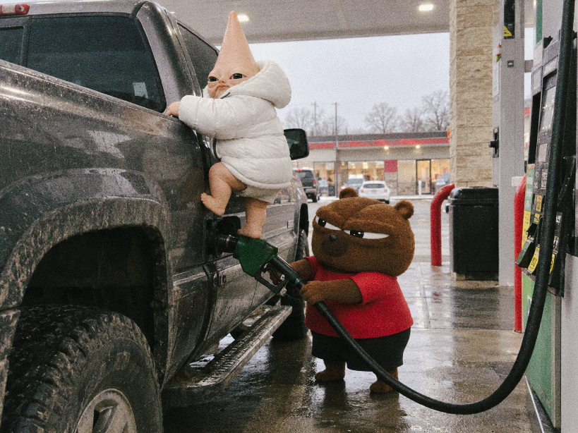 bobocouncil's tweet photo. We're going higher than gas prices. $BOBO 🐻 https://t.co/FRXK3dro3A
