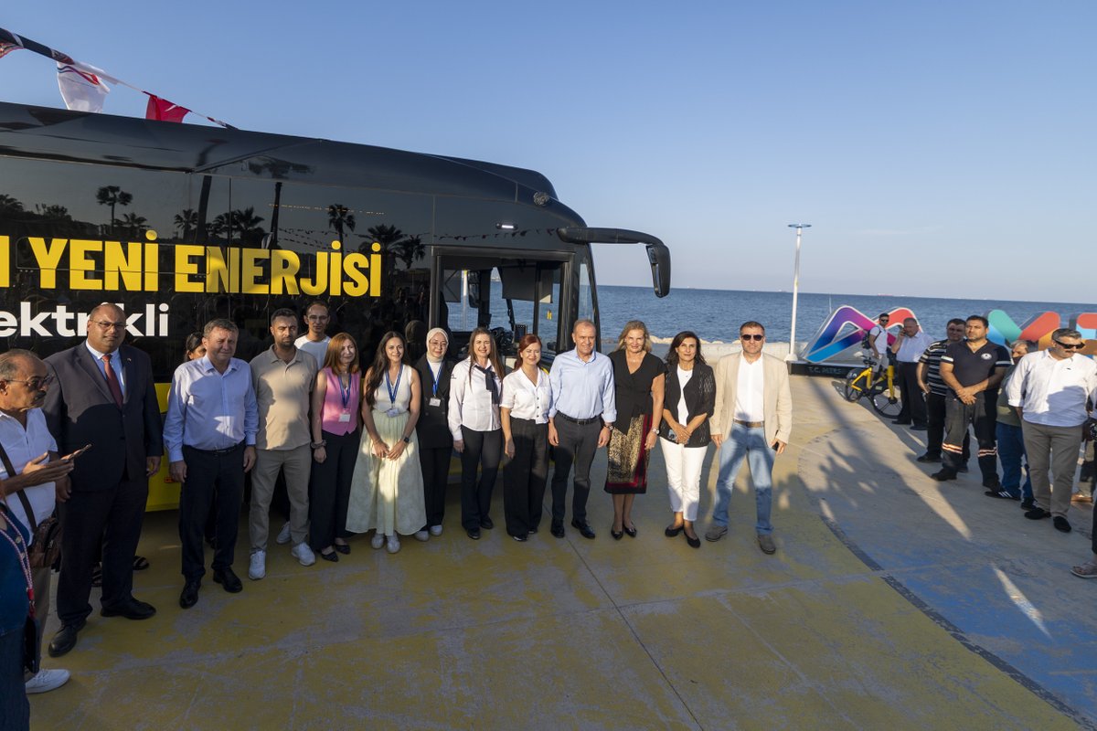 EUDelegationTur's tweet photo. Last week, Mersin brought European #MobilityWeek to the streets.
Thousands walked, cycled &came together across generations around a shared message: Mobility means access, participation&freedom — for everyone.
Thank you, President @VahapSecer, for setting this momentum in motion. https://t.co/Q2lZgQo61i