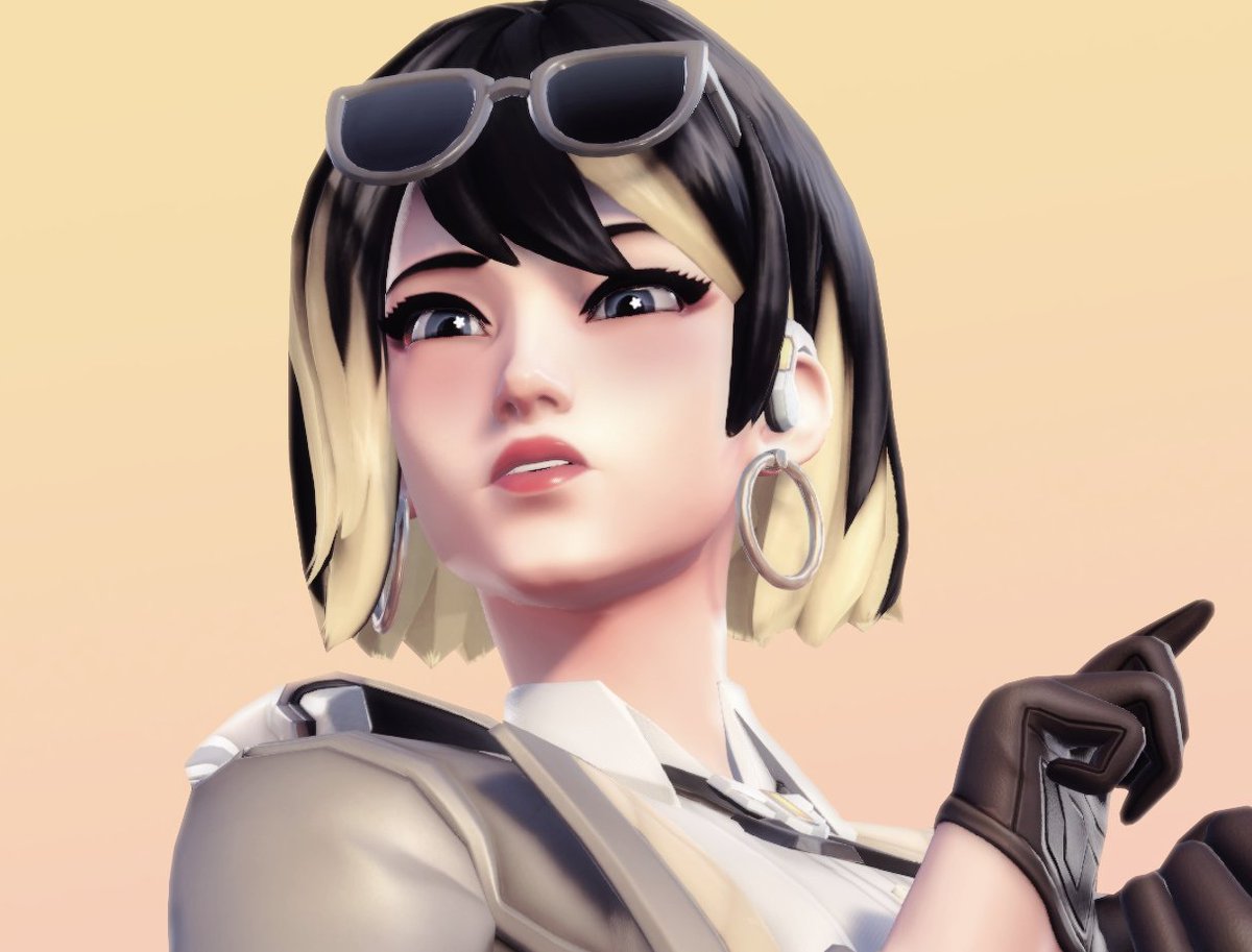 pampurins's tweet photo. 💛CAIRO HOLIDAY MERCY CLOSEUPS💛 https://t.co/Fb3toerAQy
