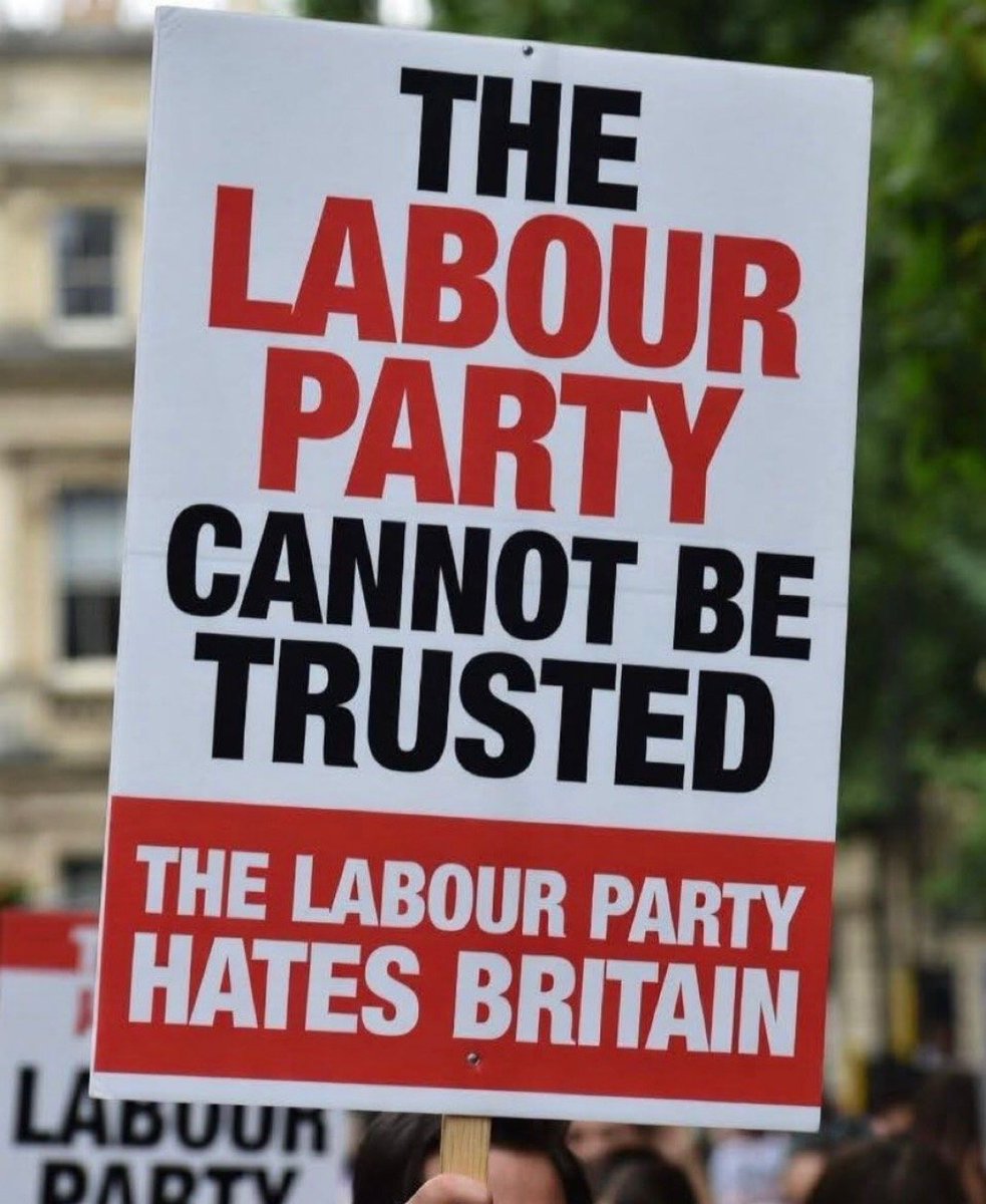 nelsonsgoodeye1's tweet photo. @LabourfutureUK Labour No Future.

We know you HATE the white working class! Evidence the past 2 years of anti-British policies!
YOU ARE UTTERLY REVILED! https://t.co/bCMB6wvNXu
