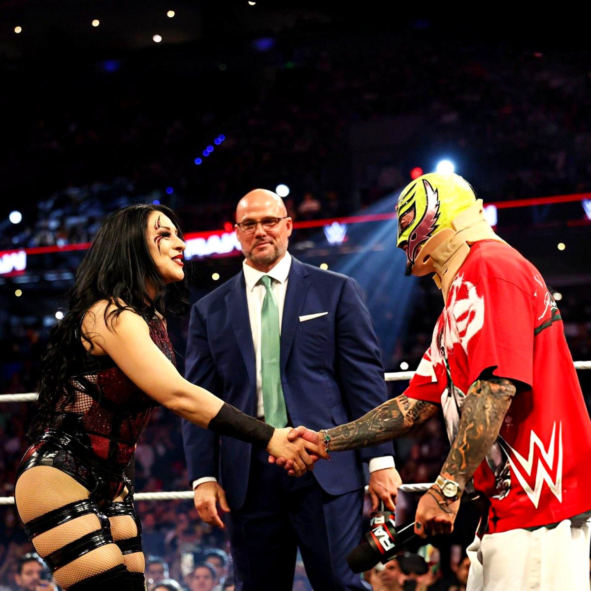 MysterioSource_'s tweet photo. Rey Mysterio And Stephanie Vaquer ❤️ 

2008                                   2026 https://t.co/AGMR6OTrZi