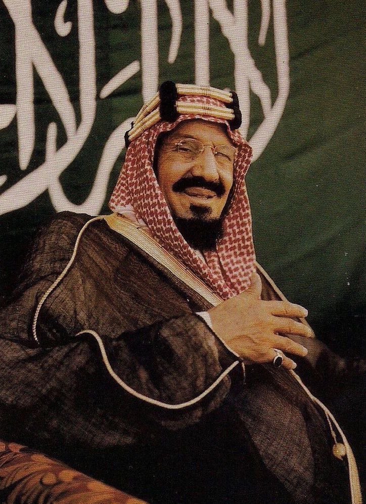 guilty_045's tweet photo. العروسة ماتبي غير أبو تركي عريس
العروسة نجد ماهيب حي الله عروس

نجد بنت المجد وُنسة مُونسة الونيس
ماعسفها إلا "معزي" ضَحى اليوم العبوس
                                                                                 11:11

#اليوم_الوطني_السعودي_٩٦ https://t.co/19BkhKzsco