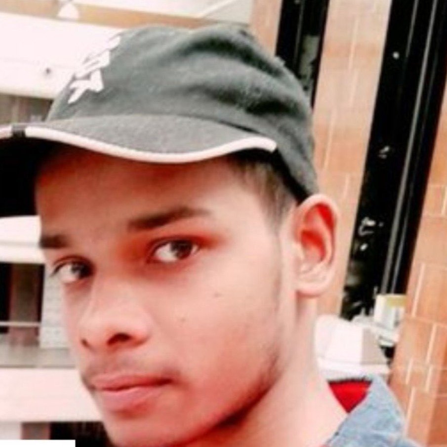 My_waterfall's tweet photo. kya venom hi jai rathore hai ? https://t.co/tMf3LThfLX