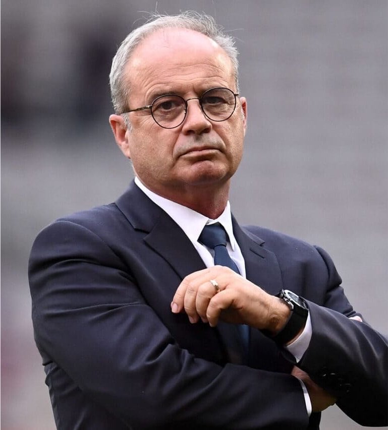 _BeFootball's tweet photo. 🚨 LUIS CAMPOS 🇵🇹 PENSE DÉJÀ À LA TROISIÈME LDC DE SUITE AVEC LE PSG !!!! ❤️💙

“Je me souviens d'une image de moi à la fin du match à Budapest 🇭🇺, où j'étais déjà en train de faire passer le message.

JE PENSAIS QU'APRÈS LE BACK-TO-BACK, NOUS DEVIONS IMMÉDIATEMENT PENSER AU BACK-TO-BACK-TO-BACK. 🏆🏆🏆

Le désir de travailler ensemble et de privilégier le collectif est toujours bien présent au club.

Je continue à voir Luis Enrique réaliser une évolution incroyable.”

(Football Summit)