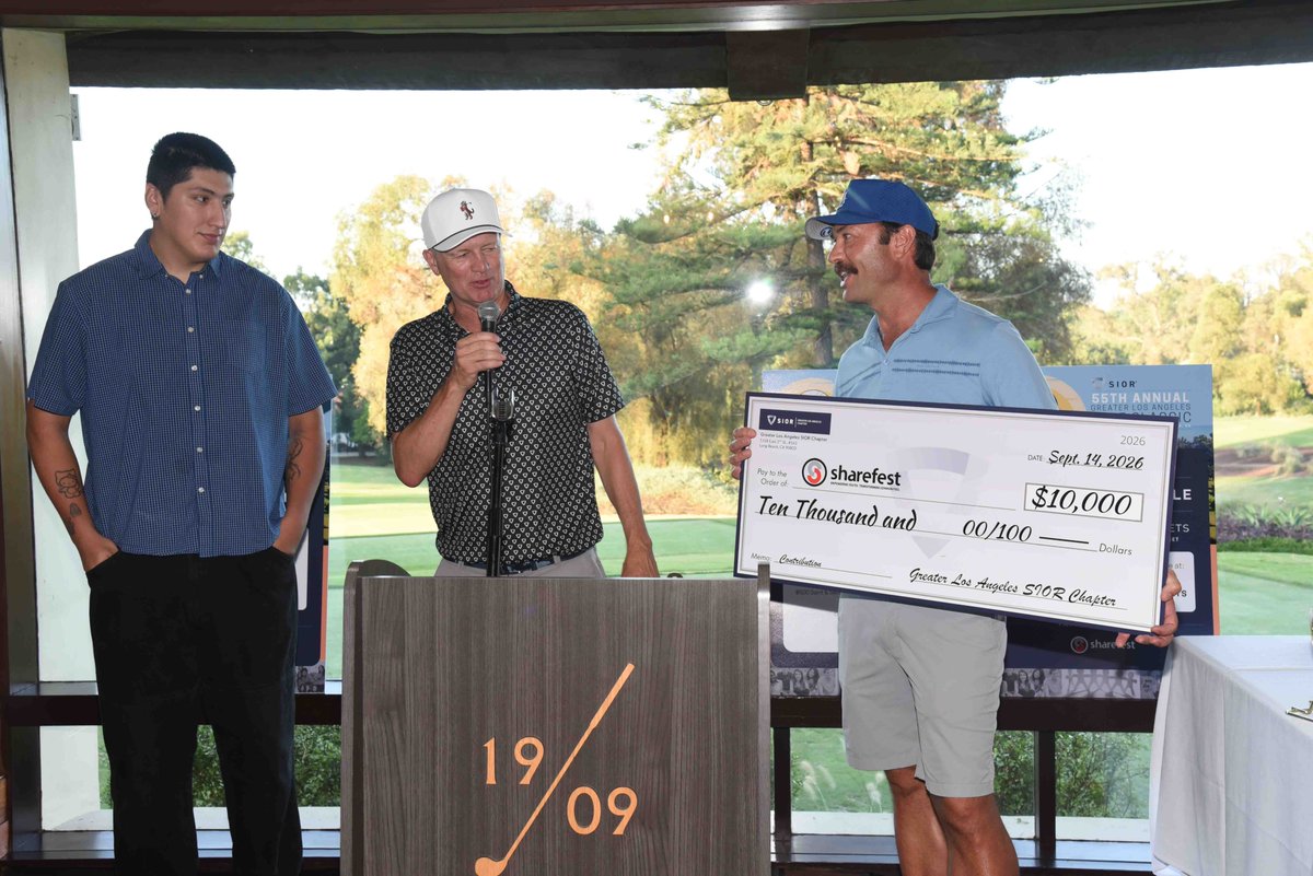 Sharefestinc's tweet photo. ⛳ Sharefest students were shining at the 55th Annual Greater Los Angeles SIOR Golf Tournament! @SIORGLA 

Realtors from around L.A. gathered to raise money for local charities, and 11 of our Student Ambassadors got the chance to network with local industry leaders. https://t.co/uaNPCSOajP