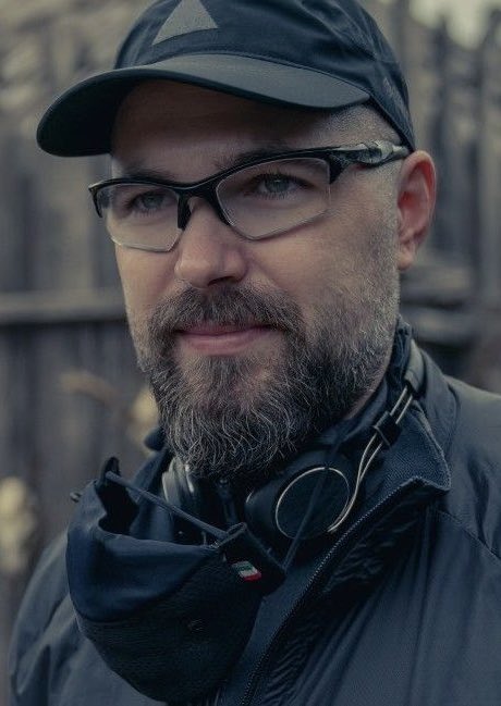 DiscussingFilm's tweet photo. Robert Eggers is set to direct a new film adaptation of ‘ROMEO AND JULIET’.

The film will feature the actors speaking in Olde English.

(Source: https://t.co/Frx50jgeS8) https://t.co/r5IcCWJ2Gw