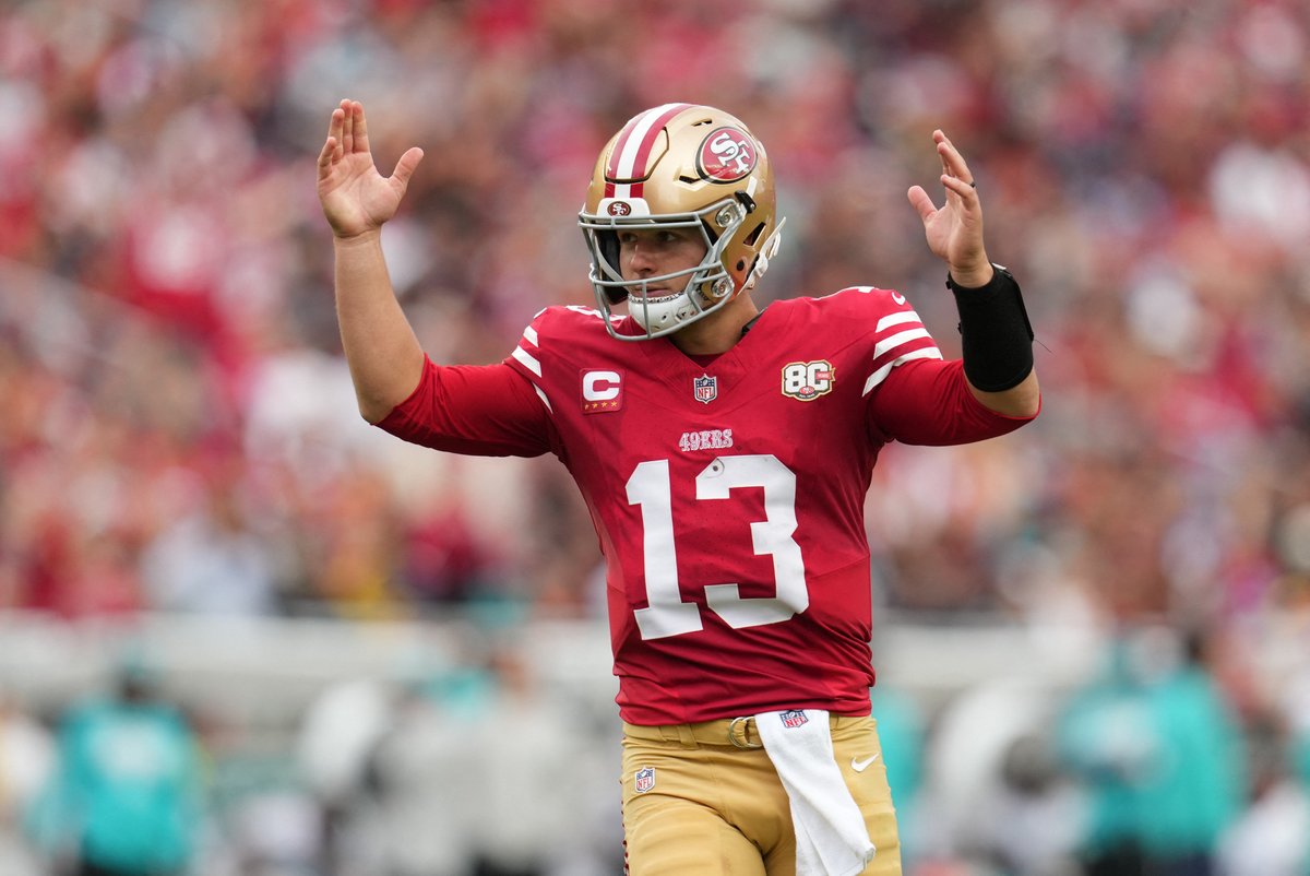 VSiNLive's tweet photo. NFL Week 3 is historically full of traps for bettors. @SteveMakinen has 10 betting systems to help you avoid those traps. 

https://t.co/Mh6f5s1Lug https://t.co/btny6MnA8G