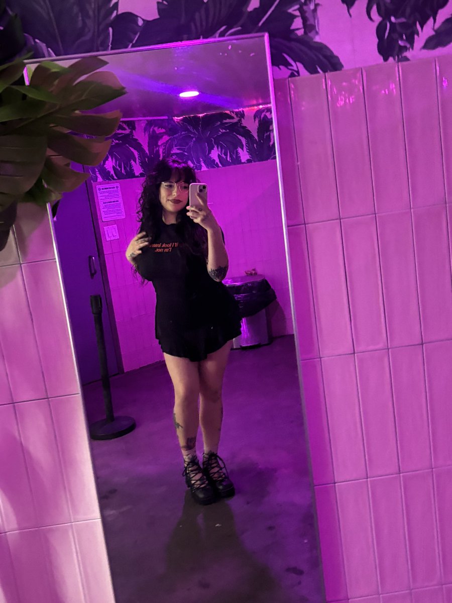 riah___________'s tweet photo. welcome to libra season ♎️ https://t.co/EIoNhAaRpD