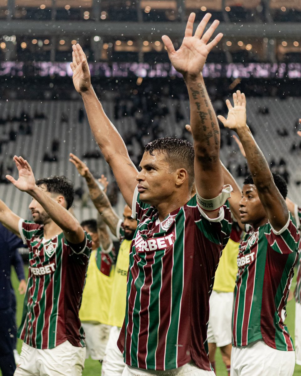 FluminenseFC's tweet photo. 🎵 𝙂𝙪𝙚𝙧𝙧𝙚𝙞𝙧𝙤 𝙙𝙖 𝙯𝙖𝙜𝙖 𝙏𝙧𝙞𝙘𝙤𝙡𝙤𝙧
𝙍𝙖𝙘̧𝙖, 𝙝𝙖𝙗𝙞𝙡𝙞𝙙𝙖𝙙𝙚 𝙚 𝙫𝙞𝙜𝙤𝙧
𝙏𝙝𝙞𝙖𝙜𝙤 𝙎𝙞𝙡𝙫𝙖 𝙚́ 𝙧𝙚𝙞
𝙅𝙖𝙢𝙖𝙞𝙨 𝙚𝙨𝙦𝙪𝙚𝙘𝙚𝙧𝙚𝙞
𝙊 𝙢𝙞𝙩𝙤 𝙦𝙪𝙚 𝙖 𝙩𝙤𝙧𝙘𝙞𝙙𝙖 𝙘𝙤𝙣𝙨𝙖𝙜𝙧𝙤𝙪 🎵

A gente te ama, Monstro! Feliz aniversário 🥹❤️💚 https://t.co/1ZwqrKMhp6