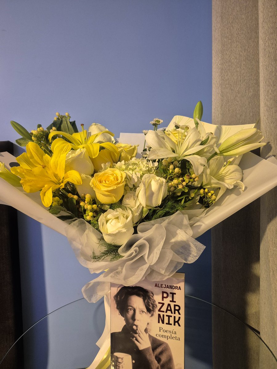 bvcuetoh's tweet photo. Sintiéndome muy amada por mi hombrecito 🥰 https://t.co/iiOxHI1REq